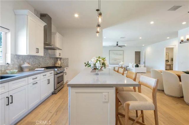 333 Mesa Drive, Costa Mesa, CA 92627
