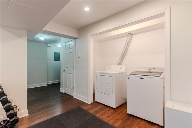 37 Sanborn Ave SF, Boston, MA 02132
