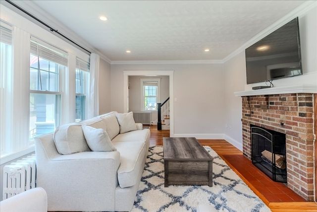 37 Sanborn Ave SF, Boston, MA 02132