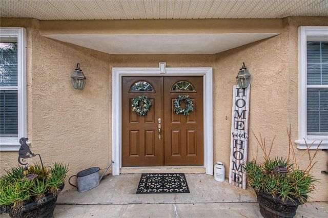 2216 PINECREST DRIVE, Lutz, FL 33549