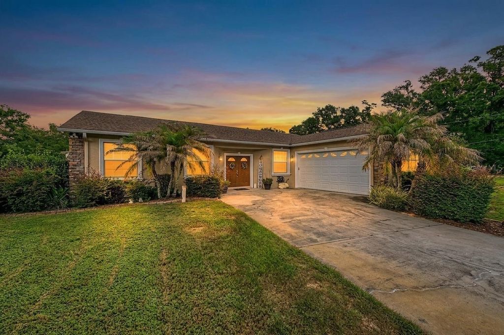 2216 PINECREST DRIVE, Lutz, FL 33549