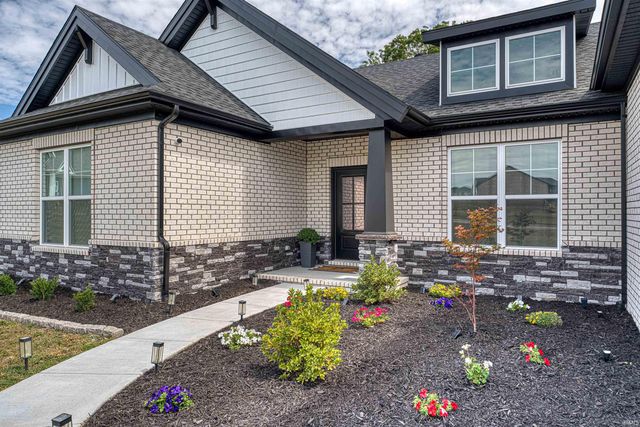 5620 RED LAKE Drive, Mount Vernon, IN 47620