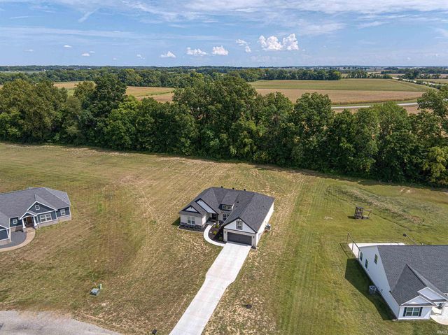 5620 RED LAKE Drive, Mount Vernon, IN 47620