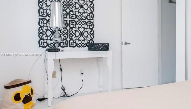 801 15th St 208, Miami Beach, FL 33139