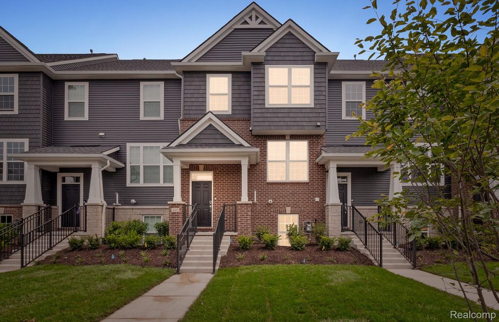 320 N Sydney Court, Plymouth, MI 48170