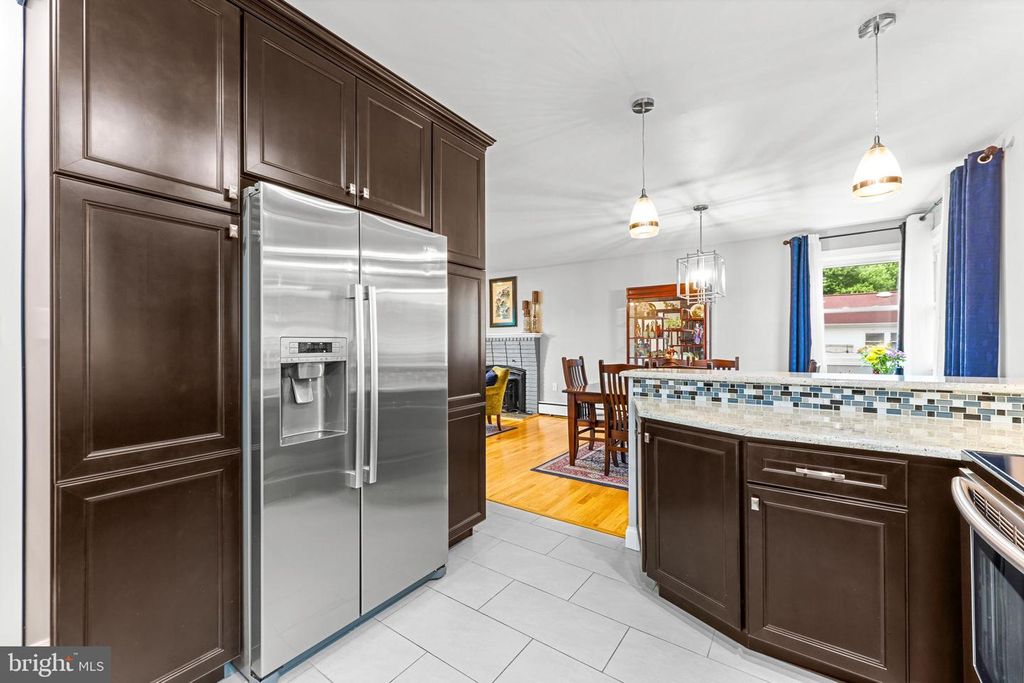 Image 15 of property listing at 2902 RITCHIE AVE, Baltimore, MD 21219