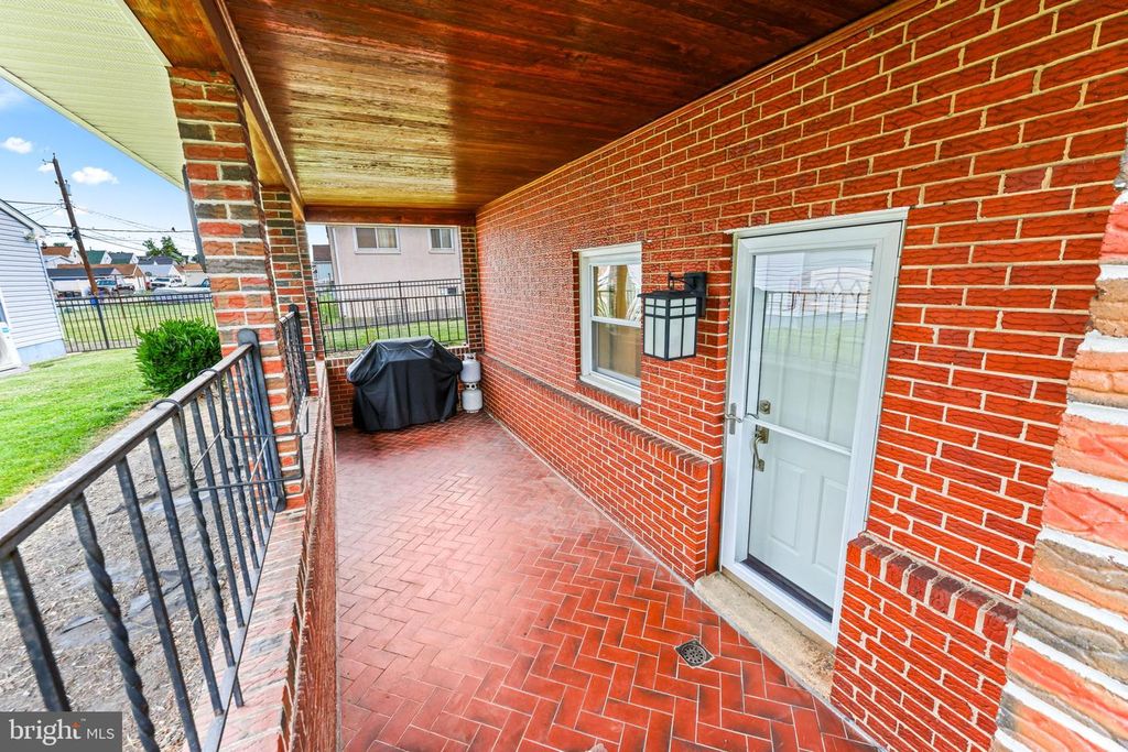 Image 38 of property listing at 2902 RITCHIE AVE, Baltimore, MD 21219