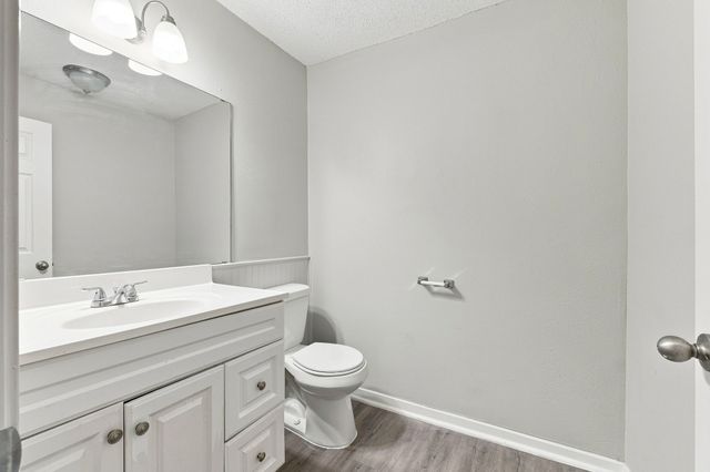 904 Bales Street, Cleburne, TX 76033