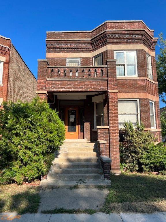 7359 S Dante Avenue, Chicago, IL 60619