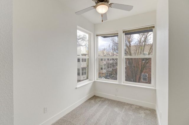 243 Mcdowell Ln, West Sacramento, CA 95605