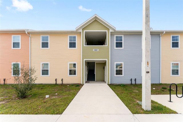 1581 NW 29TH ROAD 8, Gainesville, FL 32605