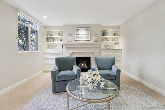 464 Prospect 101, La Jolla, CA 92037