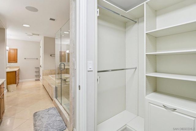 464 Prospect 101, La Jolla, CA 92037