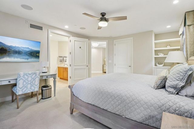 464 Prospect 101, La Jolla, CA 92037