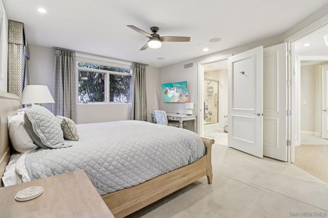 464 Prospect 101, La Jolla, CA 92037