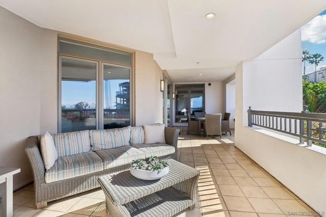 464 Prospect 101, La Jolla, CA 92037