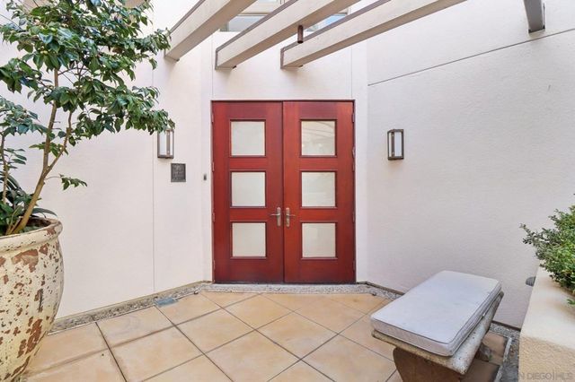 464 Prospect 101, La Jolla, CA 92037