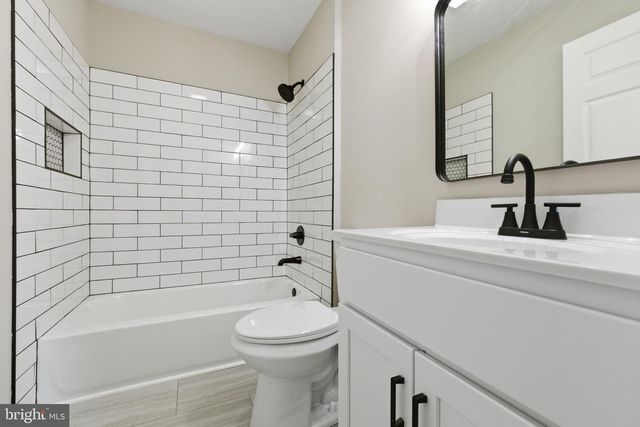 40 JOHN TUCKER RD, Madison, VA 22727