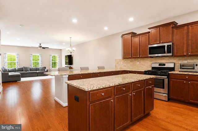 645 BRACEY DR, Glen Burnie, MD 21060