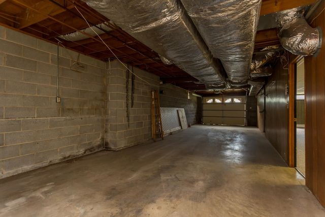 1002 COALTER ST, Staunton, VA 24401