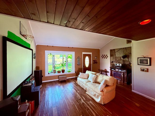 392 Hardbarger Road, Monteagle, TN 37356