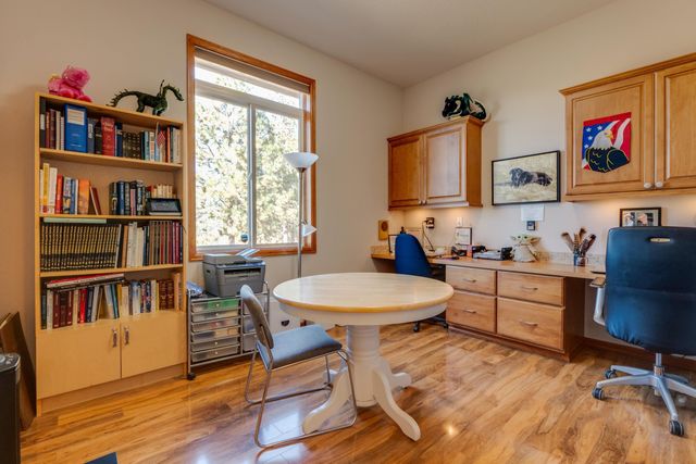 6708 E Matthew Ln, Chattaroy, WA 99003
