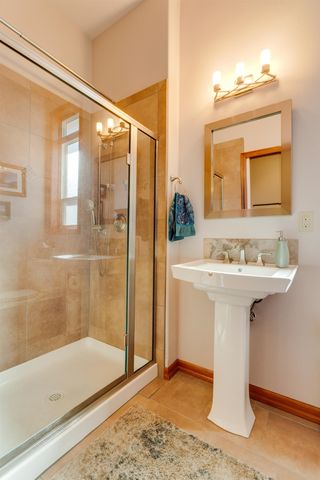 6708 E Matthew Ln, Chattaroy, WA 99003