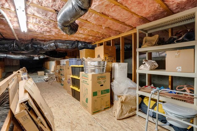 6708 E Matthew Ln, Chattaroy, WA 99003