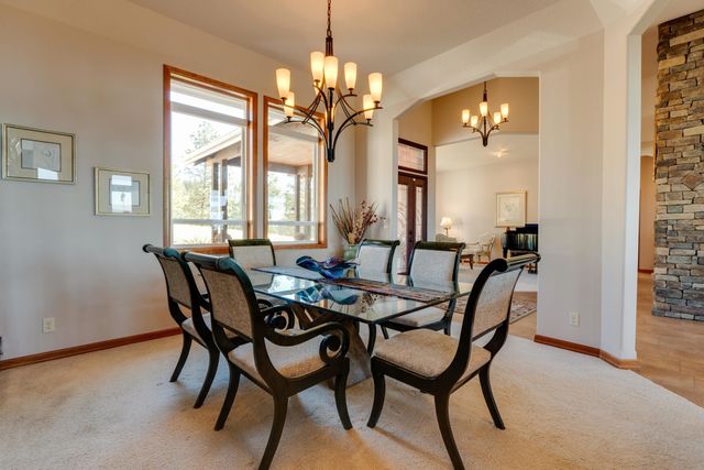 6708 E Matthew Ln, Chattaroy, WA 99003