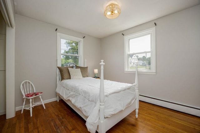 36 School Street, Canaan, NH 03741