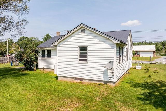36 School Street, Canaan, NH 03741