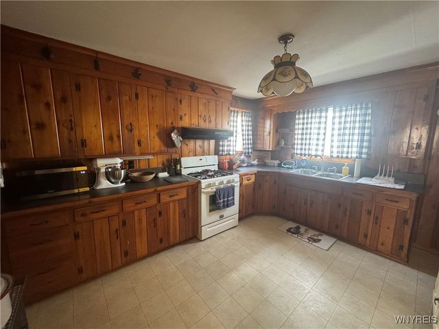 14 Third Avenue, Franklinville, NY 14737