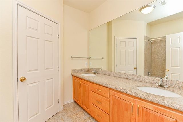 9400 Bellaire Boulevard 511, Houston, TX 77036