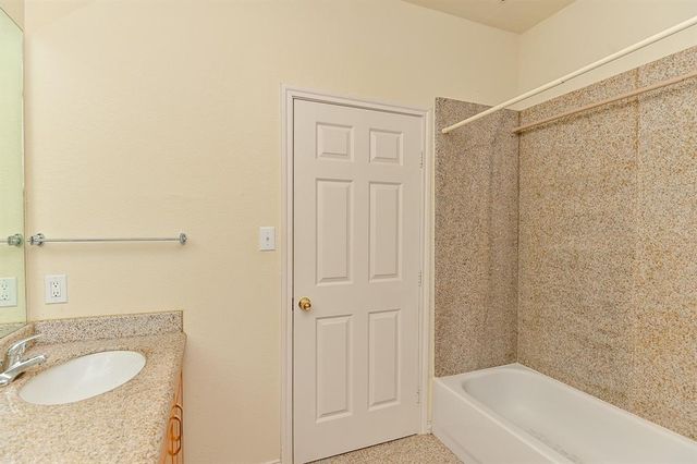9400 Bellaire Boulevard 511, Houston, TX 77036