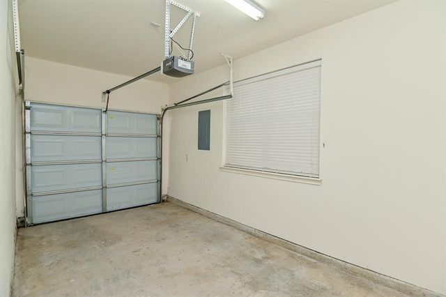 9400 Bellaire Boulevard 511, Houston, TX 77036