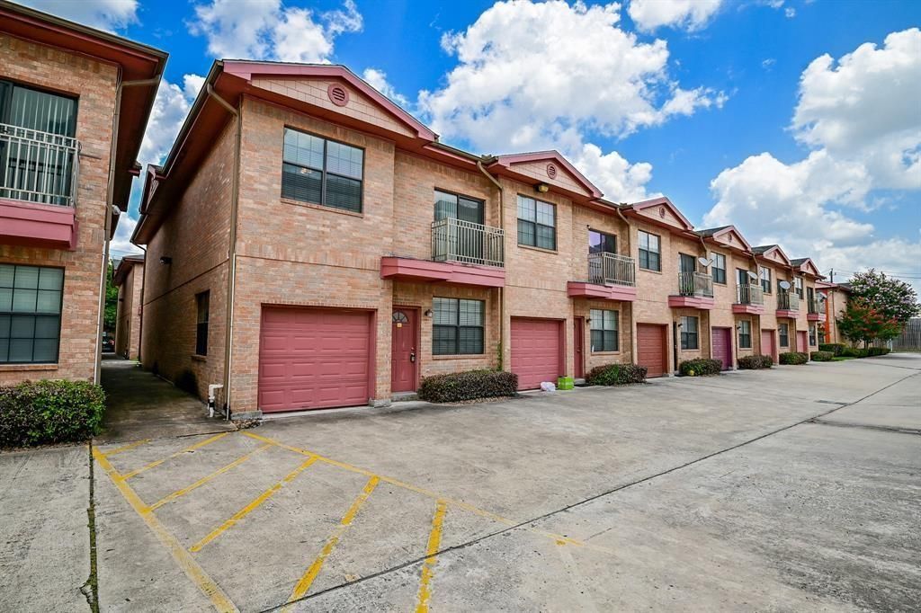 9400 Bellaire Boulevard 511, Houston, TX 77036