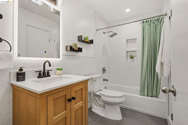 545 E Arques Ave, Sunnyvale, CA 94085