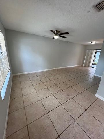 12781 Peconic Court, Wellington, FL 33414