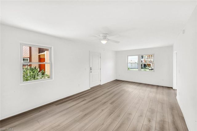 16881 Davis RD 312, Fort Myers, FL 33908