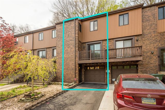 314 Benson Circle Dr., Whitehall, PA 15227