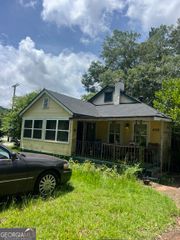 406 Brookwood Drive, Thomaston, GA 30286