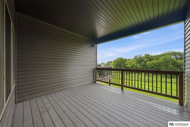 6937 Claystone Drive, Lincoln, NE 68521