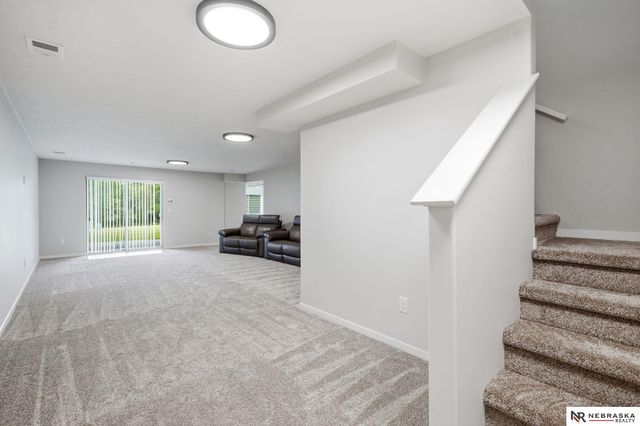 6937 Claystone Drive, Lincoln, NE 68521