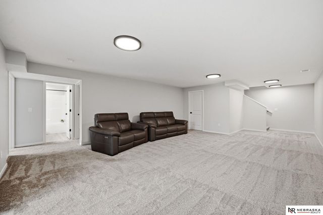 6937 Claystone Drive, Lincoln, NE 68521