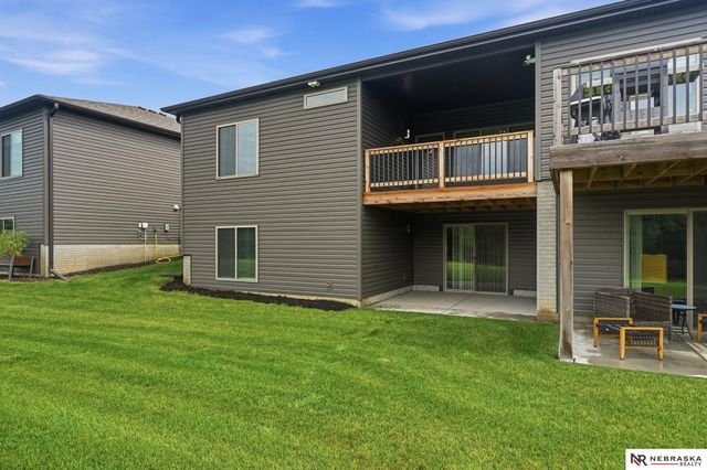 6937 Claystone Drive, Lincoln, NE 68521