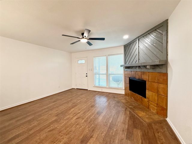 4804 Lemondrop Court, Arlington, TX 76017