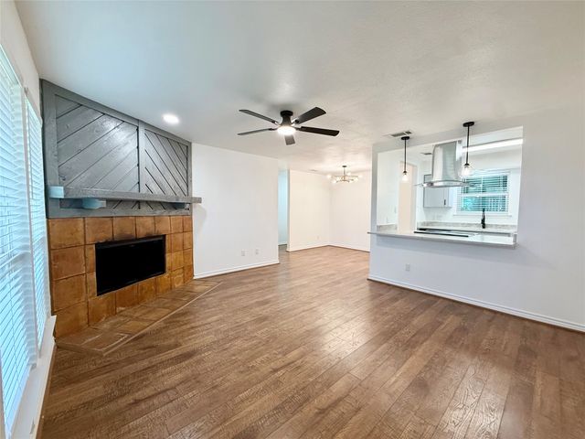 4804 Lemondrop Court, Arlington, TX 76017