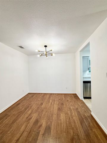 4804 Lemondrop Court, Arlington, TX 76017