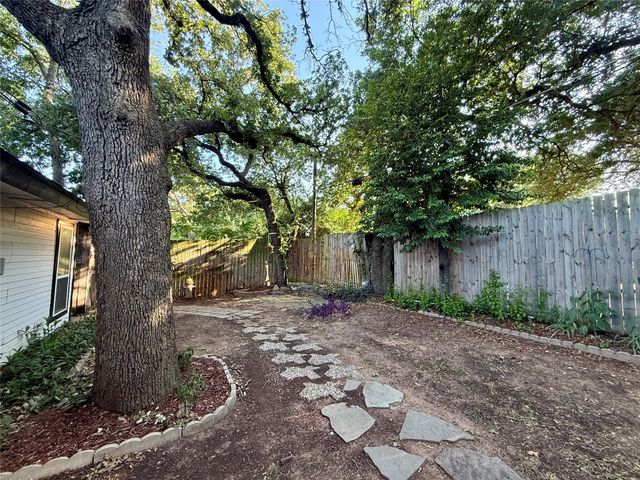 4804 Lemondrop Court, Arlington, TX 76017