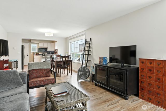 3827 Wetmore Avenue, Everett, WA 98201